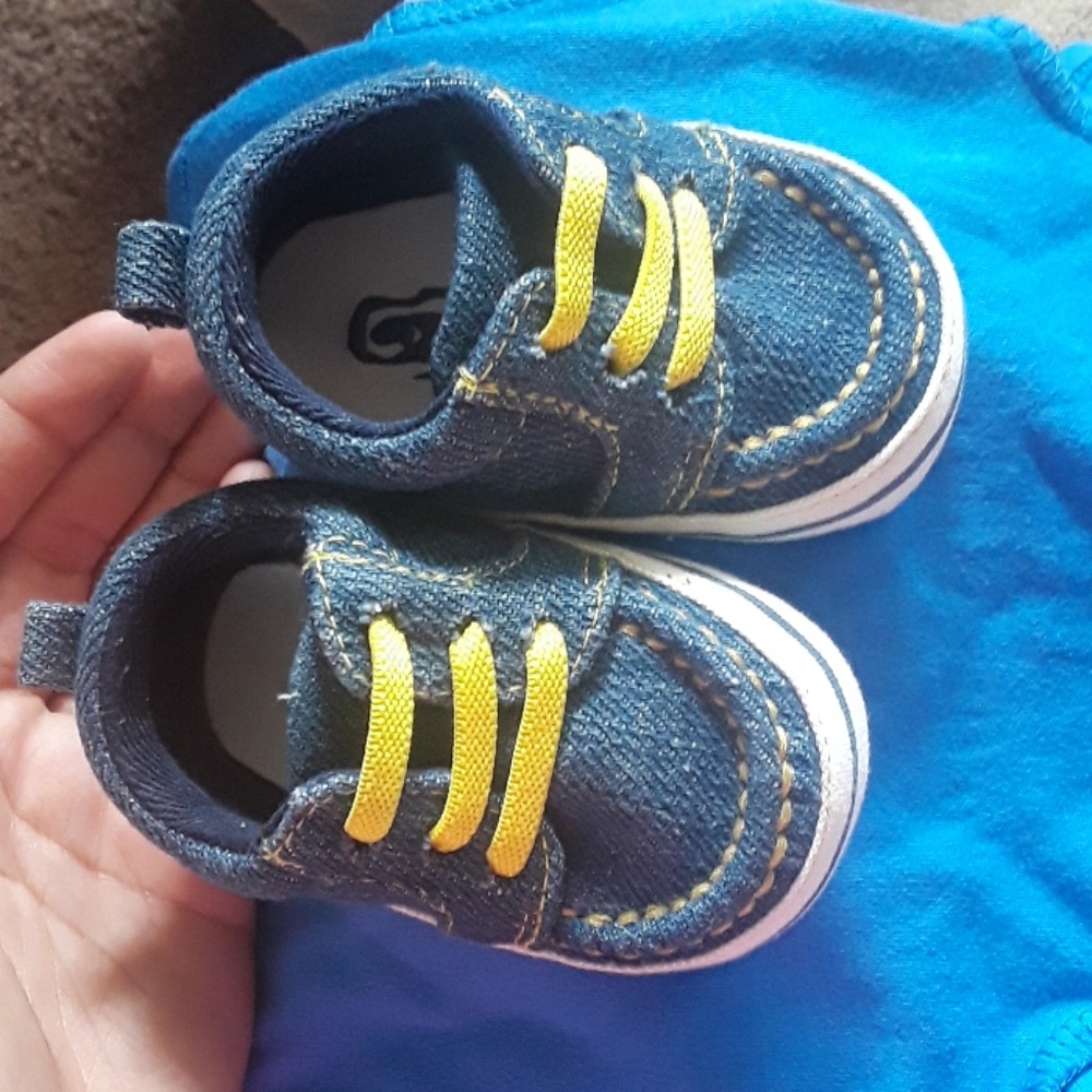 Baby shoes